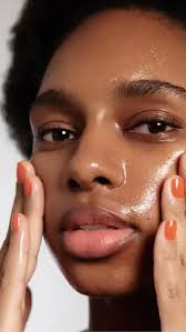 Do I need to moisturize my oily skin ?